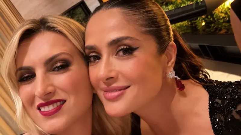 Salma Hayek y María Elena Torruco, dos mexicanas que brillaron en la gala 'Caring for Women'