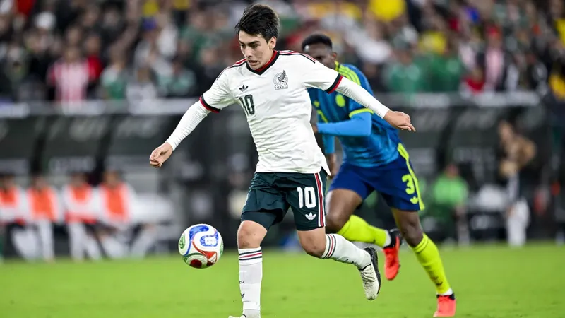 El futuro de Gilberto Mora se pone color de hormiga para irse a Europa