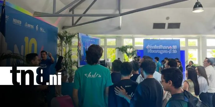 Universitarios y programadores se preparan para el «Hackathon Nicaragua» 2026