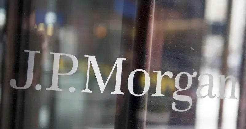 ¿Más subidas para las acciones pese al alza de rendimientos de bonos? Esto ve Grace Peters, de JPMorgan