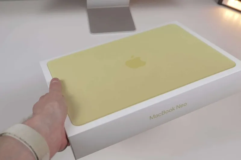 Bajar el precio a lo bestia ha desatado la locura: el MacBook Neo se está comiendo vivos a sus hermanos mayores
