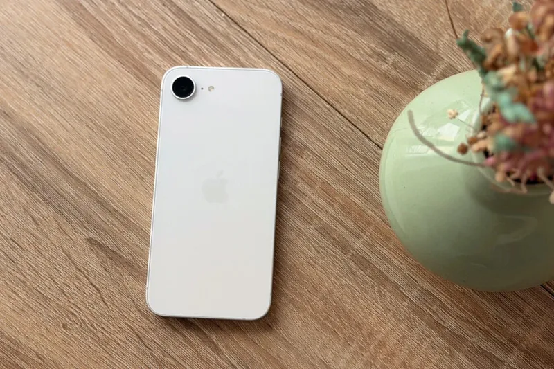 El último iPhone lanzado por Apple, a precio de outlet en Back Market y con la pantalla impecable