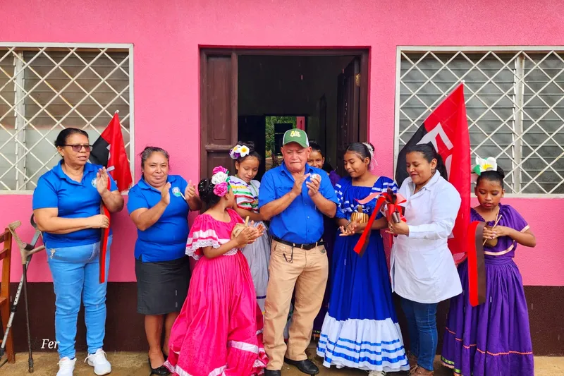 Familias de Las Cruces reciben renovado Puesto de Salud en Mozonte