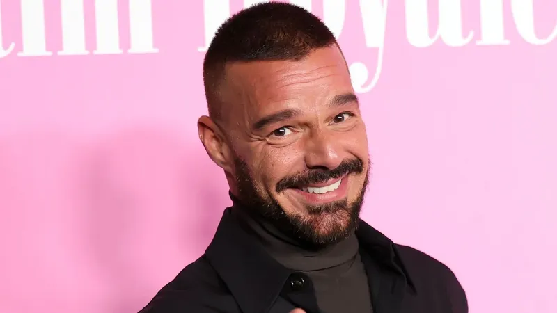 Ricky Martin abre el álbum de sus viajes por Croacia y Serbia con sus hijos