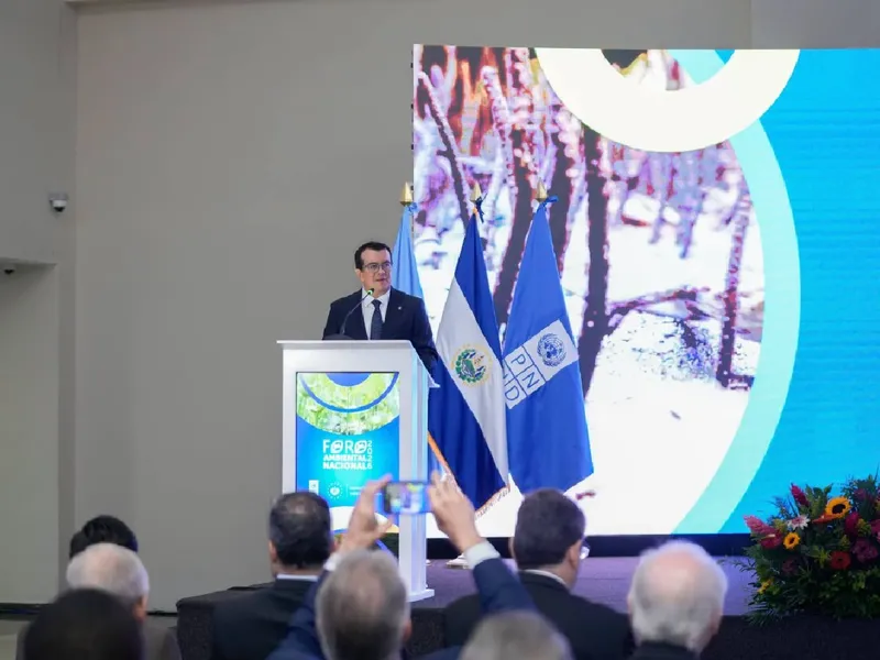 En Foro Ambiental en El Salvador 2026