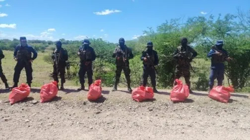 Operación Dignidad en Chinandega permite el decomiso de 150 paquetes de cocaína
