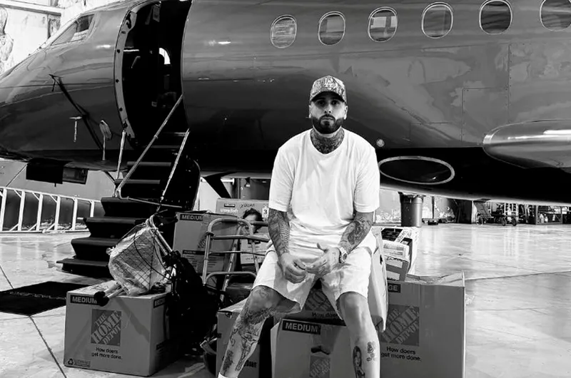 Nicky Jam pone su avión privado al servicio de las víctimas en Venezuela