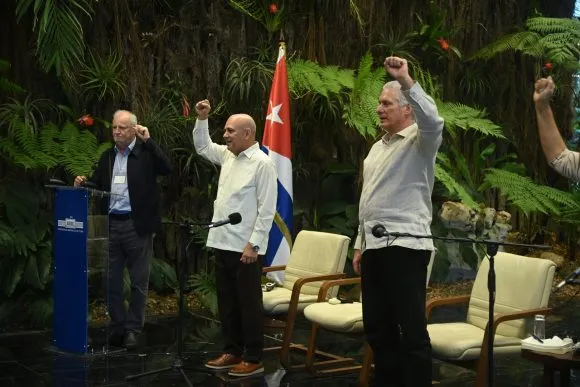 Recibe Díaz-Canel en el Palacio de la Revolución a delegados de la IV Asamblea Continental ALBA Movimientos