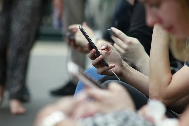 Apagar 5 minutos al día tu teléfono móvil es el mejor consejo posible para un experto en seguridad cibernética