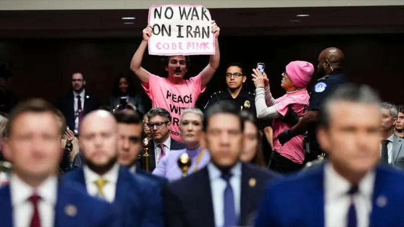 Otra derrota de Trump: Senado aprueba resolución para frenar guerra contra Irán
