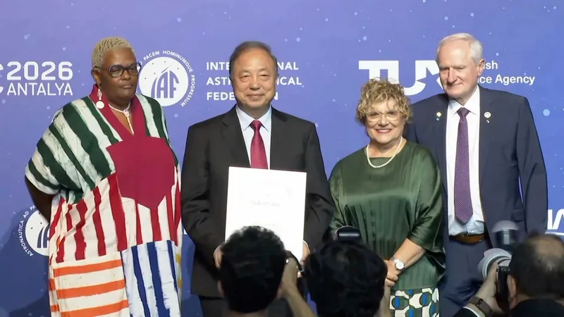 Premio internacional reconoce aportes espaciales de China