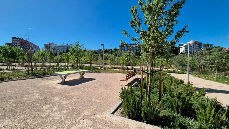 Abre en pleno Madrid el nuevo megaparque de más de 25.000 metros cuadrados y zonas deportivas para entrenar totalmente gratis