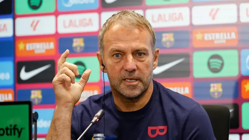 La rueda de prensa de Flick previa al Valencia, en directo