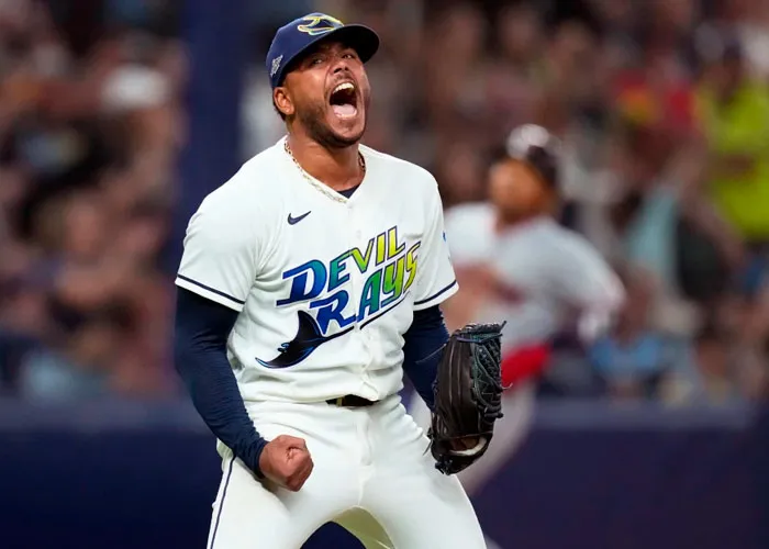 Peralta y Hicks impulsan victoria 3-1 de Rays ante Guardianes
