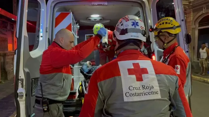 Muere nica de 25 años y otro queda grave en choque en Costa Rica