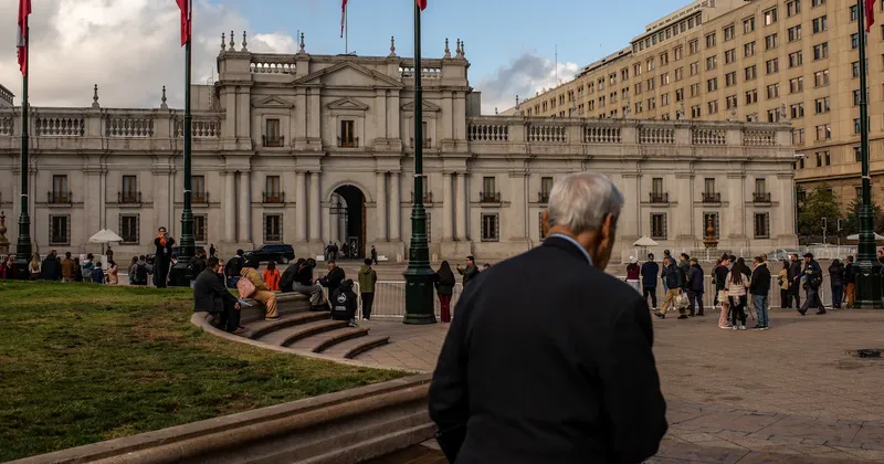 Legisladores de Chile piden explicaciones por pérdidas de US$7.700 millones en fondos de pensiones