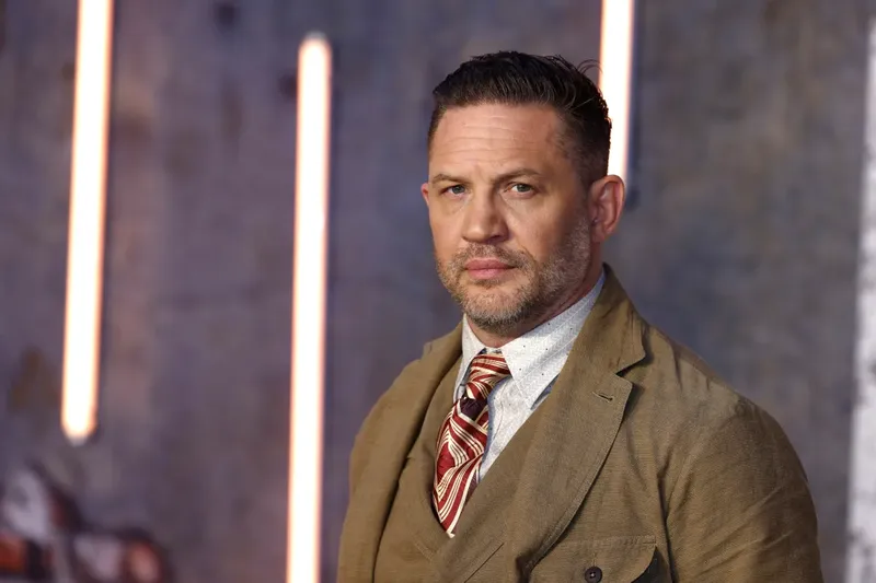 Polémica en el set: ¿Por qué despidieron a Tom Hardy de la serie MobLand?