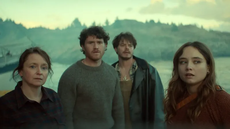 Netflix estrena el 8 de octubre un thriller con una criatura monstruosa y puede ser una de las mejores series de 2026
