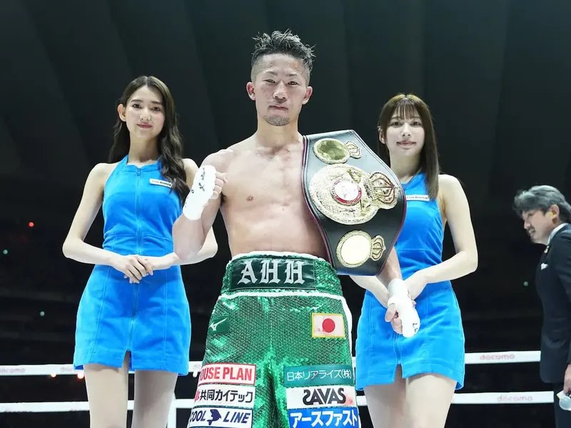Takuma Inoue retiene ante Tenshin Nasukawa