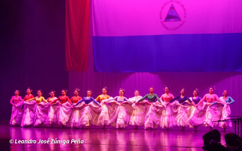 Ballet Folklórico Macehuatl rinde homenaje a la Revolución Popular Sandinista