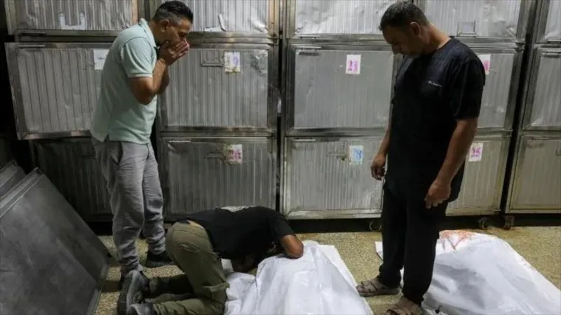 Siete palestinos mueren en un ataque israelí contra una comisaría en Gaza