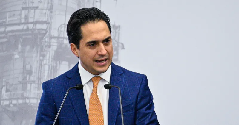 México espera lanzar esquema de financiamiento para proyectos de energía antes de concluir 2026