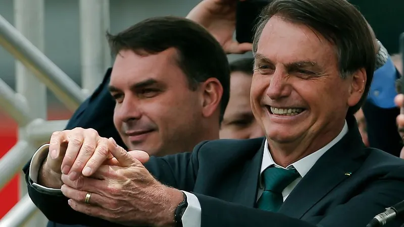 El Supremo de Brasil bloquea bienes por 119 millones de reales al líder del partido de los Bolsonaro