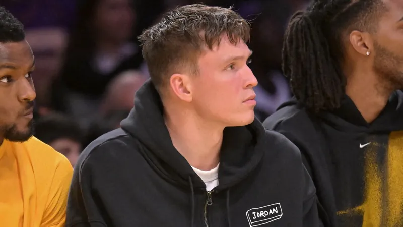 Dalton Knecht, contra las cuerdas en Lakers