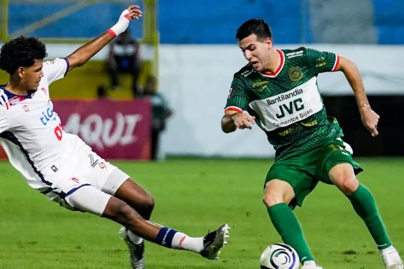 Real Estelí cae 3-0 ante Marathón y queda eliminado