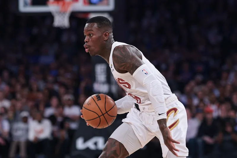 Los Cavs traspasan a Schröder a los Hornets