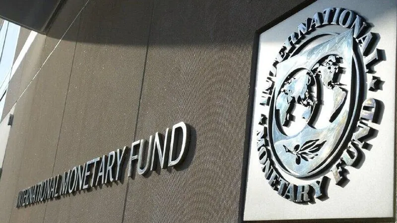 "Juego de suma cero": Argentina consigue aval del FMI, pero las reservas siguen bajo presión