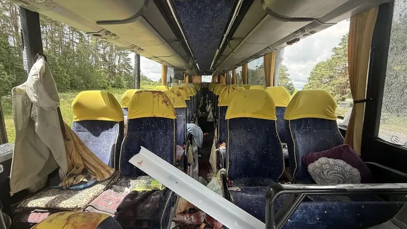 Bielorrusia exige a Ucrania explicaciones sobre el ataque contra un autobús con menores