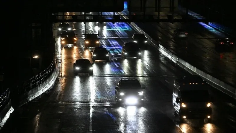 Más de 60 millones de personas en EE.UU. están bajo emergencia eléctrica