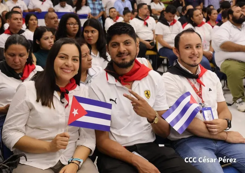 Universidades de Nicaragua celebran 95 años de Raúl Castro con emotivo acto en la UNAN-Managua