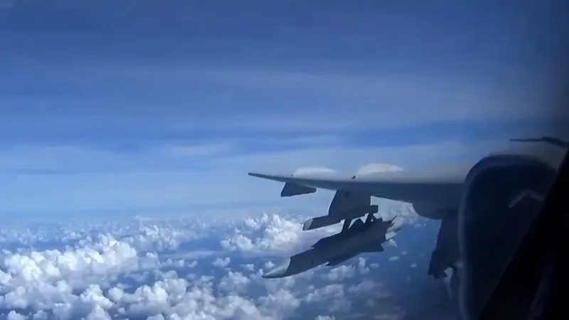 VIDEO: China muestra por primera vez sus capacidades de ataque nuclear aéreo