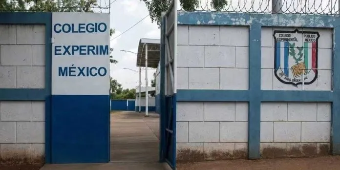 Colegio Experimental México recibe el nombre de Prócer Josefa Ortiz Téllez-Girón