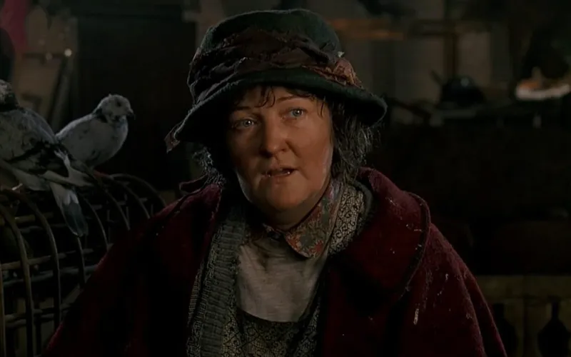 Muere Brenda Fricker, la entrañable mujer de las palomas en 'Solo en casa 2', a los 81 años