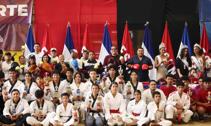 Invierten C$8.5 millones en quinta entrega de utilaje deportivo