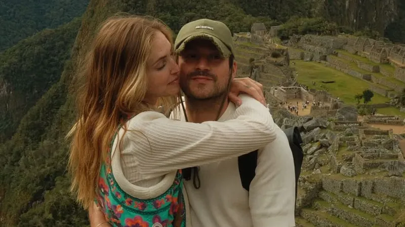 Chiara Ferragni hace turismo en Perú junto a su novio colombiano José Hernández