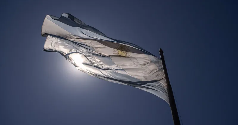 Provincias argentinas sostienen el superávit, pero menores ingresos ajustan margen fiscal