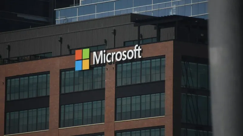 Microsoft ya tiene su propia distribución de Linux: no es para reemplazar Windows, sino para dominar la nube