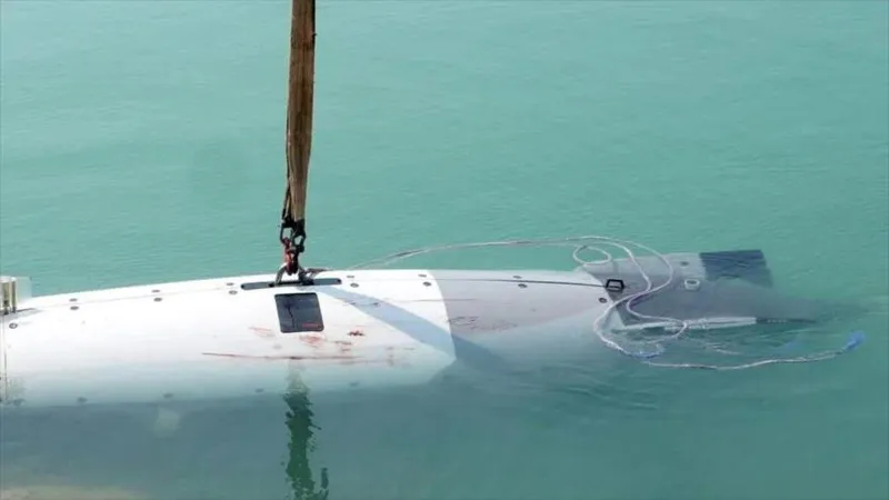Irán noqueó a EEUU: Qalibaf celebra captura de dron subacuático en Ormuz