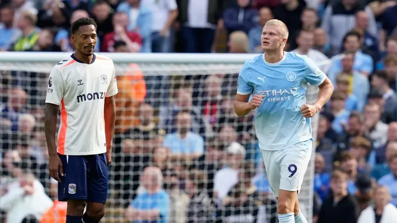 Erling Haaland rompió un récord del Manchester City en el debut de Enzo Fernández