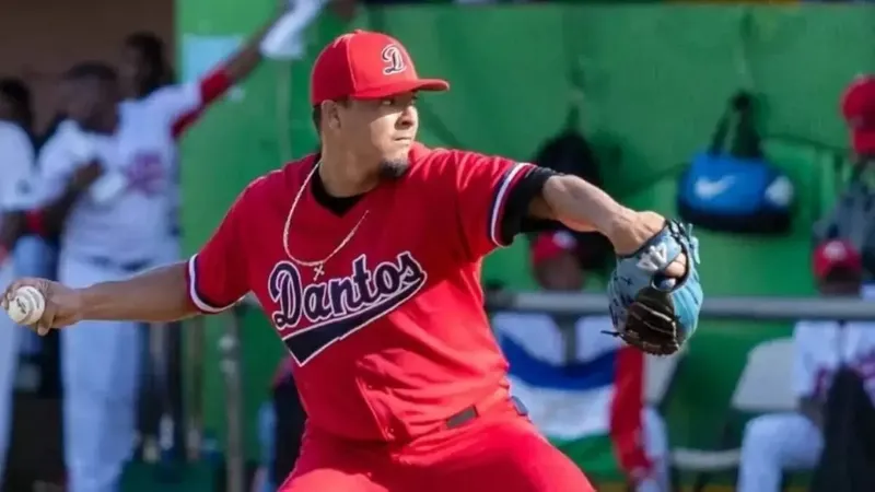 ¿Ronald Medrano a los Dantos?