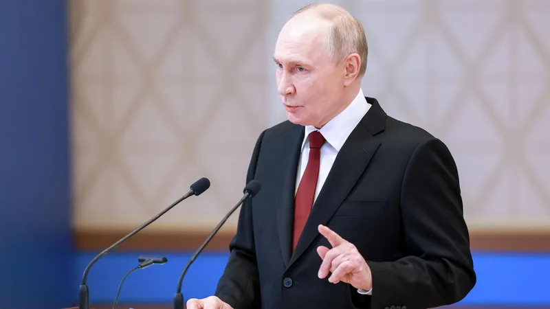 "Medios de manipulación masiva": Putin condena el silencio de Occidente sobre el ataque a Starobelsk