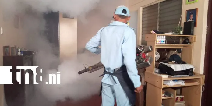Brigadas de salud refuerzan combate al dengue en la colonia 10 de Junio, Managua