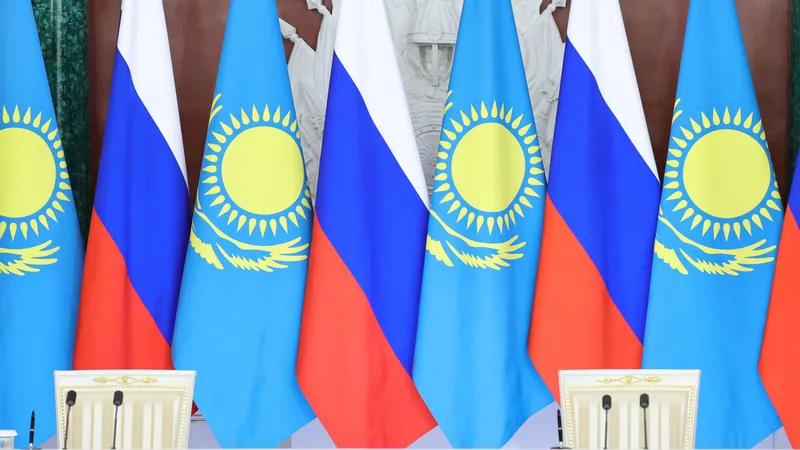 Putin subraya los fuertes lazos de amistad con un aliado "en el corazón de Eurasia"