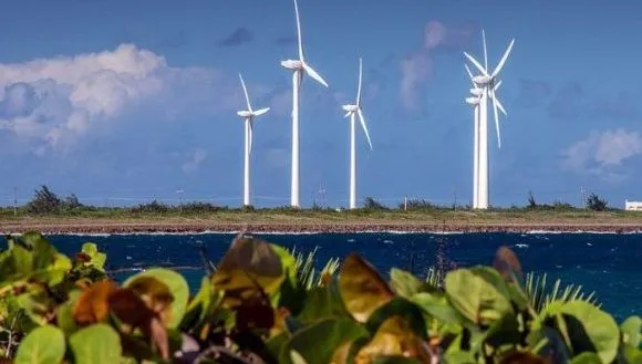 Avanzan obras complementarias en La Herradura Una, el mayor parque eólico de Cuba