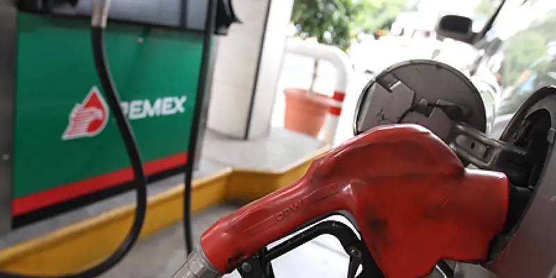 Topes voluntarios a gasolina y diésel son sostenibles por ahora, pero algunos no pueden cumplir