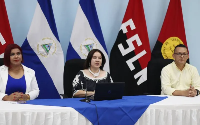 Centros educativos inician jornada de actividades para celebrar el 47/19